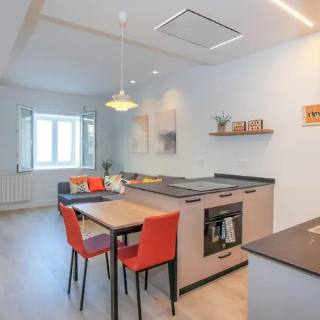 Gros Apartman San Sebastián